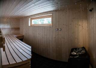 Комплексы для отдыха с коттеджами/бунгало Holiday Complex Avoti Валмиера Двухуровневый люкс с гидромассажной ванной-3